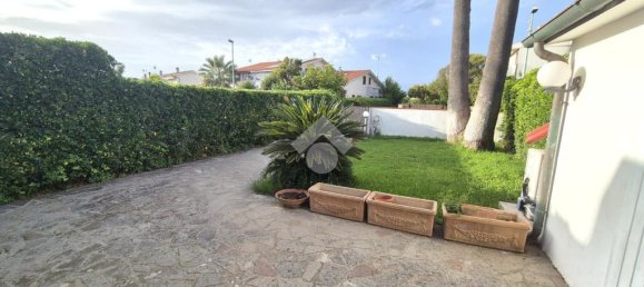 2 Schlafzimmer Villa in Tarquinia, Italy, Nr. 329411 4