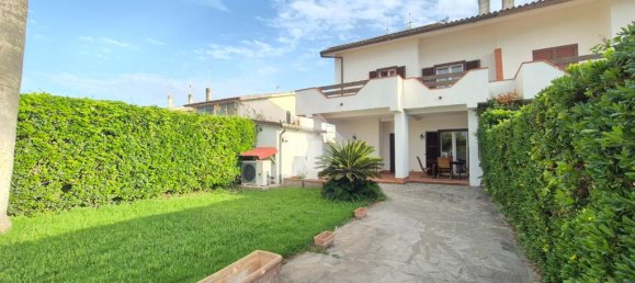 2 Schlafzimmer Villa in Tarquinia, Italy, Nr. 329411 2