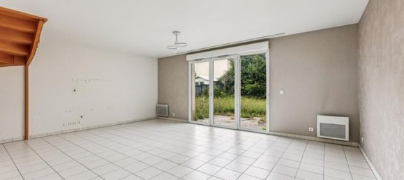 4 bedrooms House in Chanteloup-en-Brie, France No. 282139 2