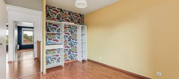 4 bedrooms House in Chanteloup-en-Brie, France No. 282139 5