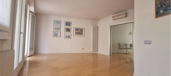 6-Zimmer Penthouse in Rovereto, Italy, Nr. 137984 2