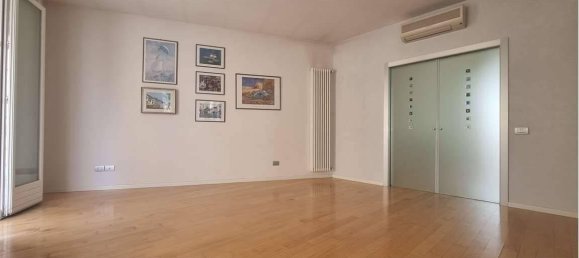 6-Zimmer Penthouse in Rovereto, Italy, Nr. 137984 3