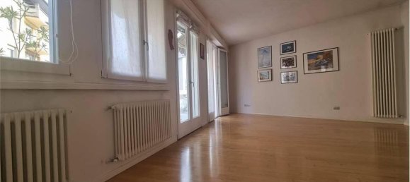 6-Zimmer Penthouse in Rovereto, Italy, Nr. 137984 5