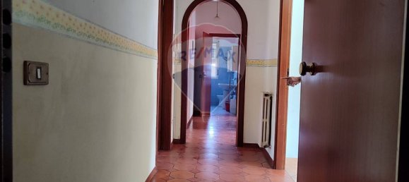 4 Schlafzimmer Wohnung in Catania, Italy, Nr. 159428 5