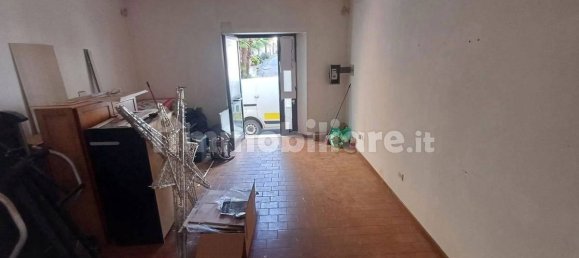 1-Zimmer Gewerbliche Immobilie in Ceprano, Italy, Nr. 167498 8