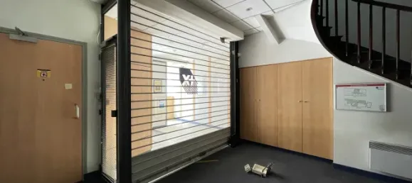 3 bedrooms Building in Confolens, France No. 280220 2