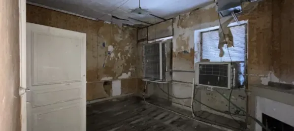 3 bedrooms Building in Confolens, France No. 280220 11