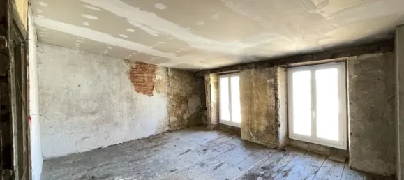 3 bedrooms Building in Confolens, France No. 280220 17