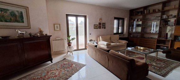 4 bedrooms Apartment in Catanzaro, Italy No. 165052 20