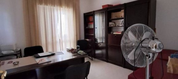 4 bedrooms Apartment in Catanzaro, Italy No. 165052 15