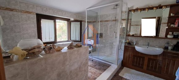 4 bedrooms Apartment in Catanzaro, Italy No. 165052 25