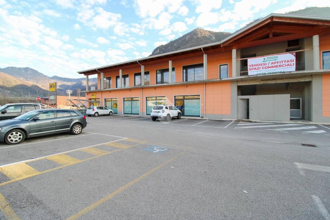 Офис с 2 комнатами в Саббьо Кьезе, Италия № 89743