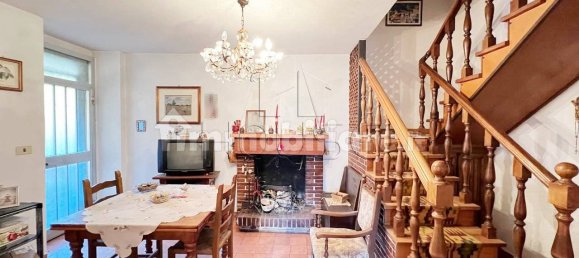 2 chambres Appartement à Monterchi, Italy No. 62388 2