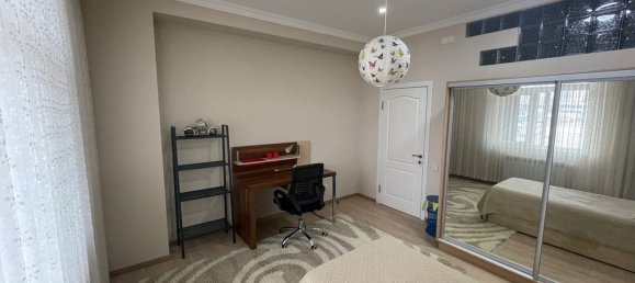 4 bedrooms House in Sabail, Azerbaijan No. 1680 4