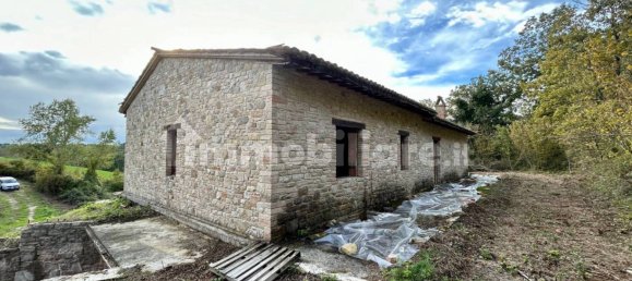 3 Schlafzimmer Haus in Todi, Italy, Nr. 50297 11