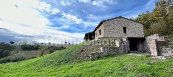 3 Schlafzimmer Haus in Todi, Italy, Nr. 50297 3