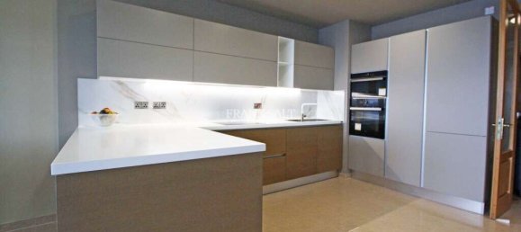 4 bedrooms Apartment in Sliema, Malta No. 3224 7