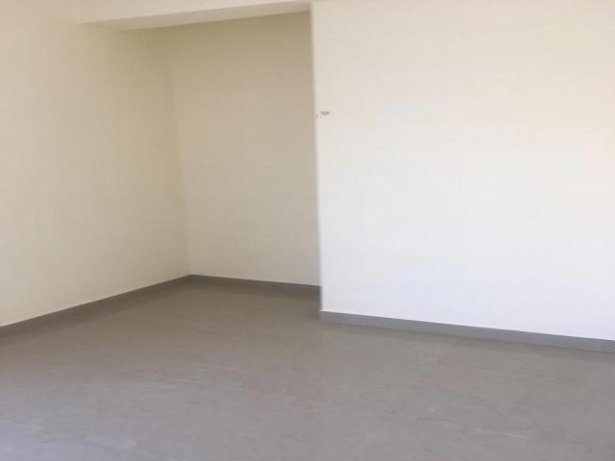 3 bedrooms House in Noida, India No. 25723