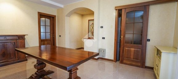 4غرفة شقة في Ponte San Pietro, Italy رقم 274275 3