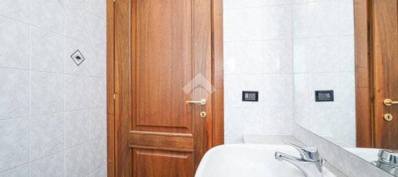 4غرفة شقة في Ponte San Pietro, Italy رقم 274275 33