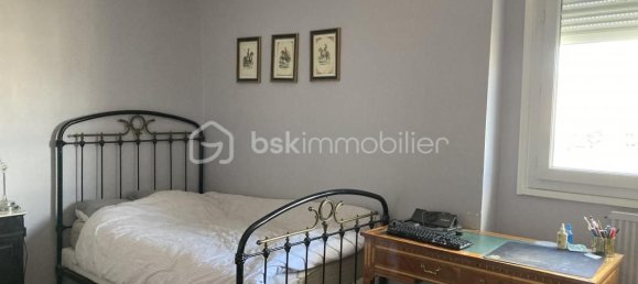 3 bedrooms Apartment in Tours, France No. 215128 7