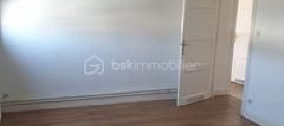 3 bedrooms Apartment in Tours, France No. 215128 4