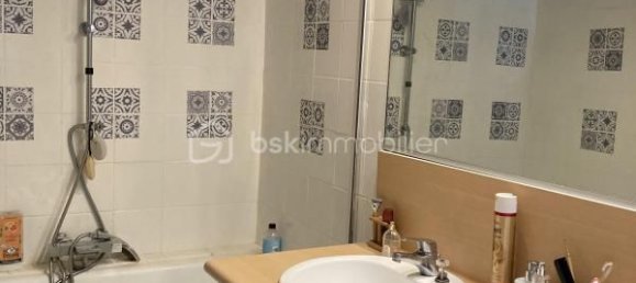 3 bedrooms Apartment in Tours, France No. 215128 9