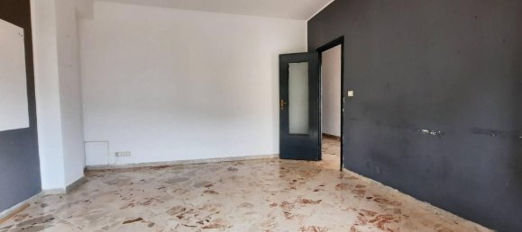 4 Schlafzimmer Wohnung in Palermo, Italy, Nr. 332471 13