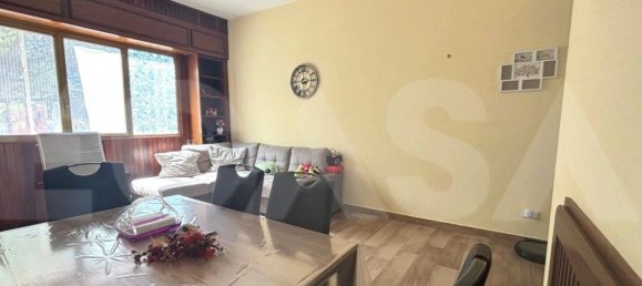 3 bedrooms Apartment in Naples, Italy No. 313667 5
