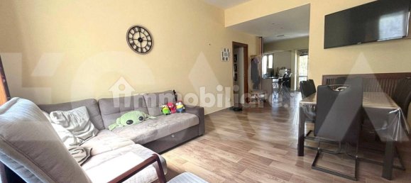 3 bedrooms Apartment in Naples, Italy No. 313667 3