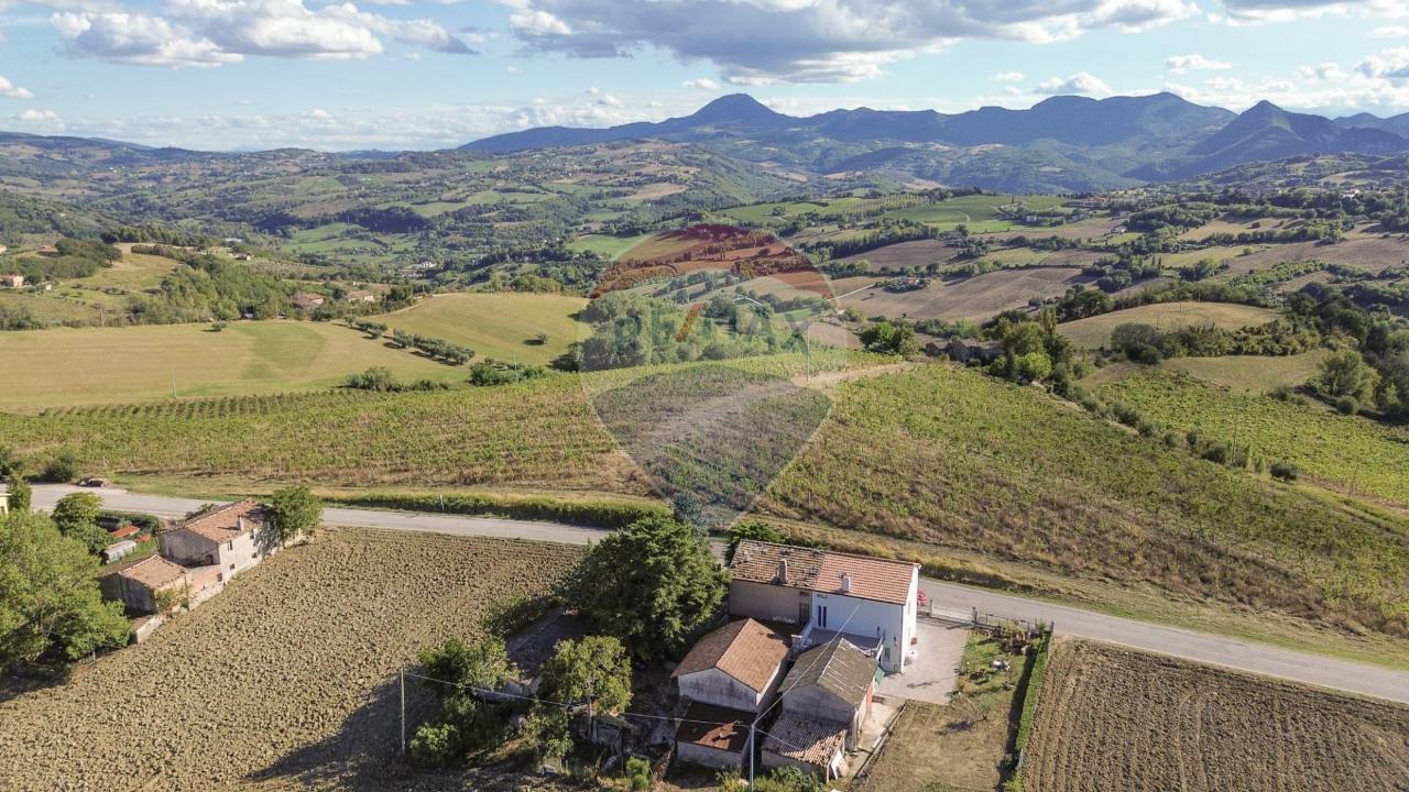 5 rooms House in Rosora, Italy No. 4779