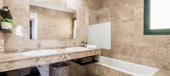 3 Schlafzimmer Penthouse in Marbella, Spain, Nr. 154429 31