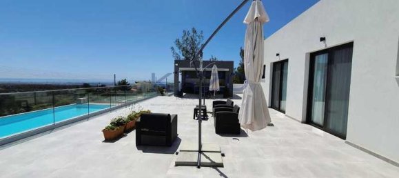 Коммерческая недвижимость с 4 спальнями в Суни-Занакья, Кипр № 13526 9