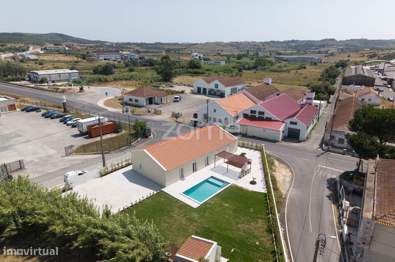 4 bedrooms House in Sintra, Portugal No. 200718