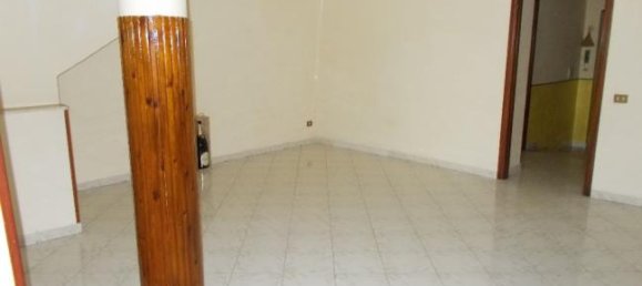 2-Zimmer Haus in Pozzuoli, Italy, Nr. 253419 6