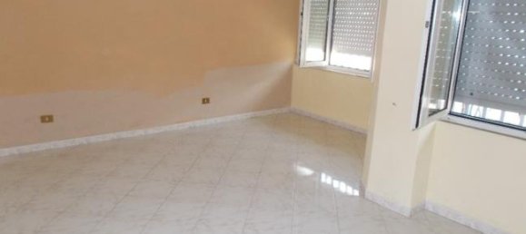 2-Zimmer Haus in Pozzuoli, Italy, Nr. 253419 2