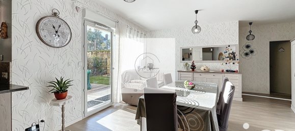 3 bedrooms Apartment in Dreux, France No. 50233 2