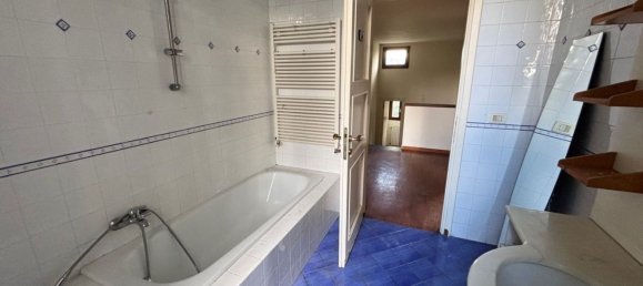 Casa de 6 divisões em Vinci, Italy N.º 16552 20