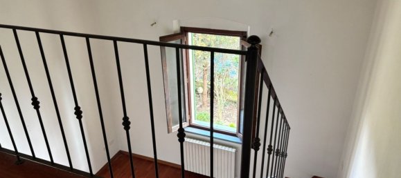 Casa de 6 divisões em Vinci, Italy N.º 16552 16