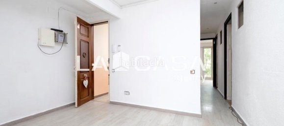 3 bedrooms Apartment in Barcelona, Spain No. 171123 15