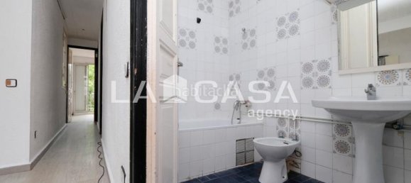 3 bedrooms Apartment in Barcelona, Spain No. 171123 13