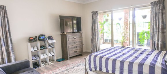 6 bedrooms House in Deniliquin, Australia No. 967 4