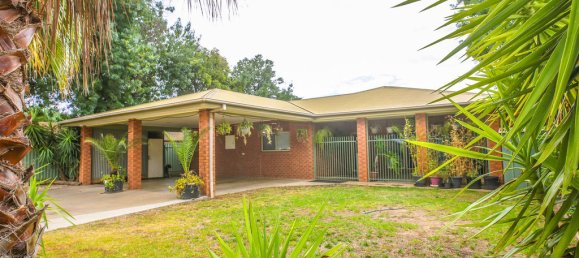 6 bedrooms House in Deniliquin, Australia No. 967 21