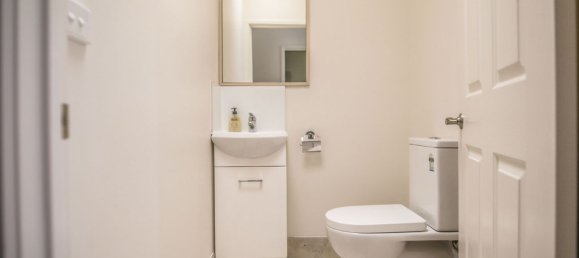 6 bedrooms House in Deniliquin, Australia No. 967 10