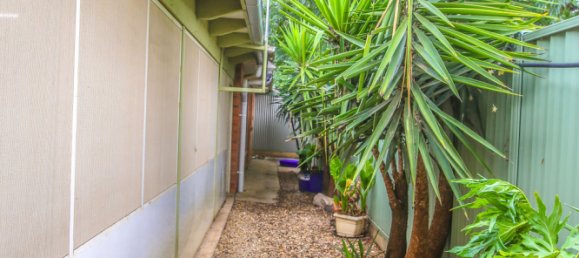 6 bedrooms House in Deniliquin, Australia No. 967 16