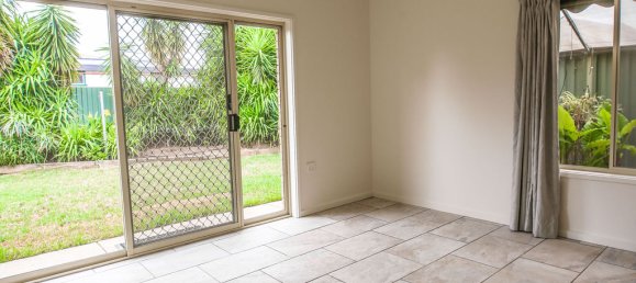 6 bedrooms House in Deniliquin, Australia No. 967 6