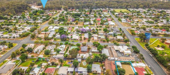 6 bedrooms House in Deniliquin, Australia No. 967 18