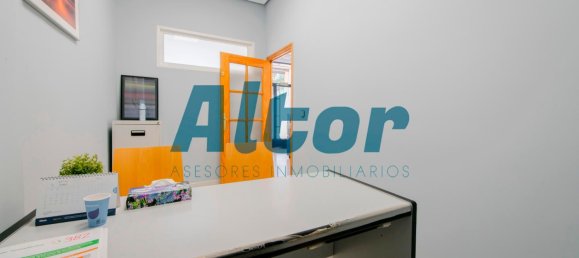 Gewerbliche Immobilie in Getafe, Spain 93m², Nr. 165901 13