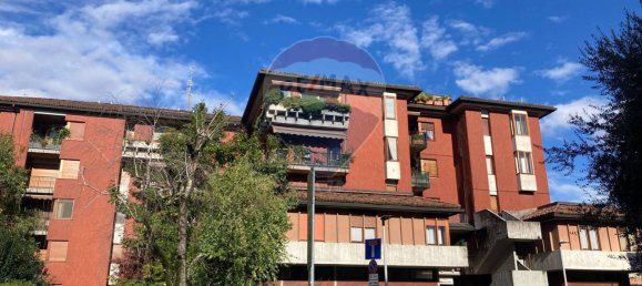 1 bedroom Apartment in Bergamo, Italy No. 109255 11