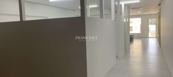 Магазин 148м² в Нашшар, Мальта № 12475 2